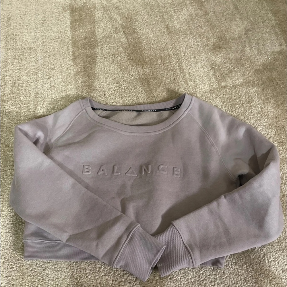 💥SOLD💥Balance Athletica Crewneck